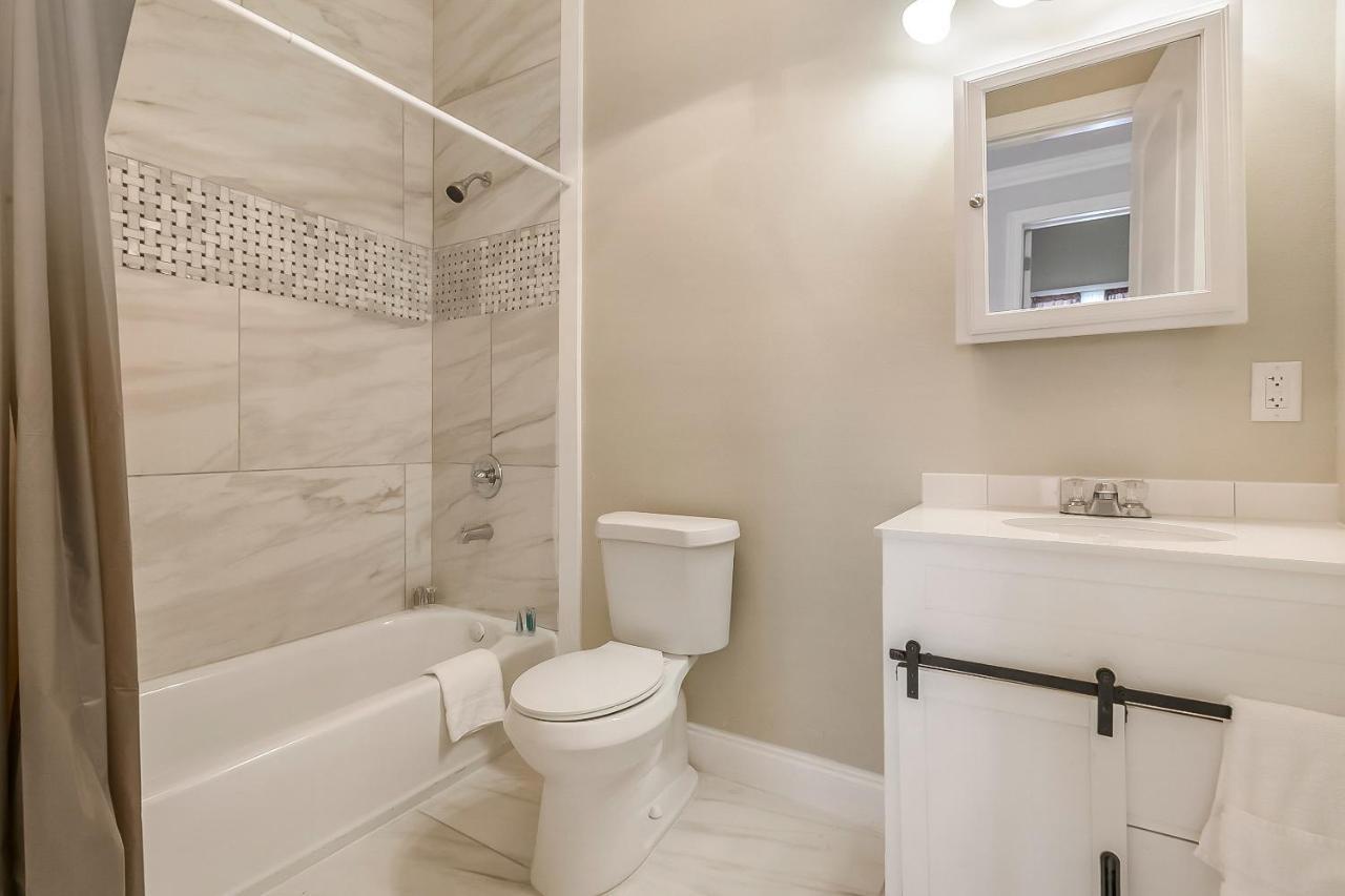Stunning Penthouse In The Heart Of The City New Orleans Exteriör bild
