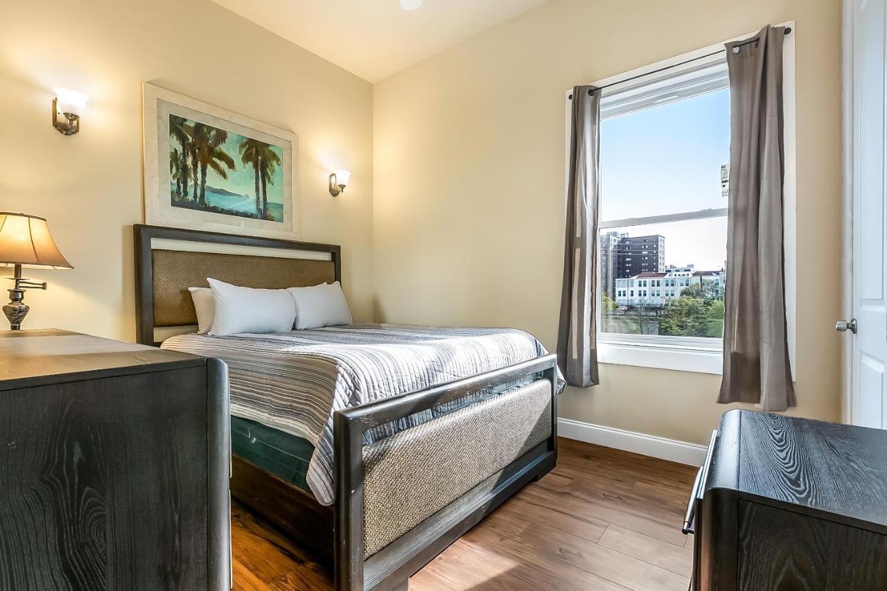 Stunning Penthouse In The Heart Of The City New Orleans Exteriör bild
