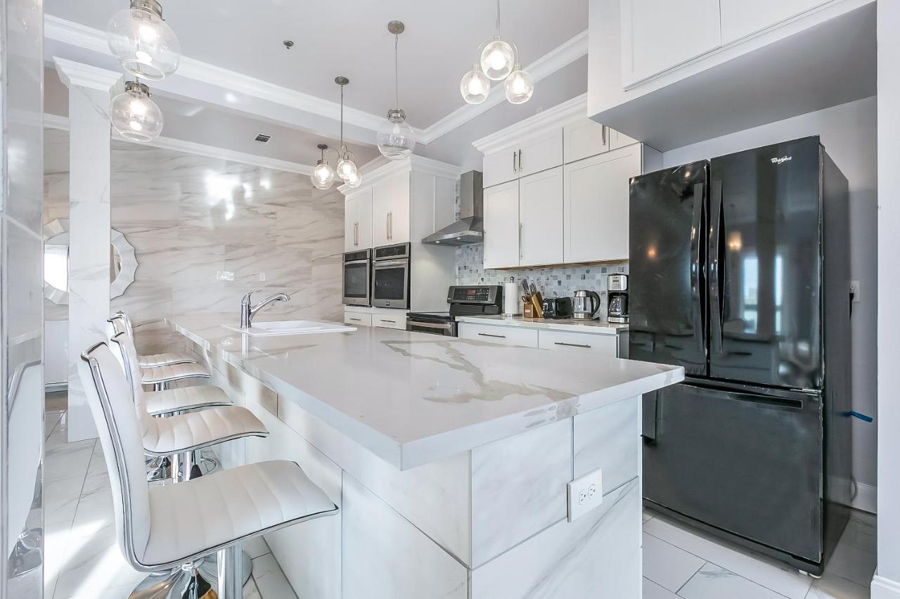 Stunning Penthouse In The Heart Of The City New Orleans Exteriör bild